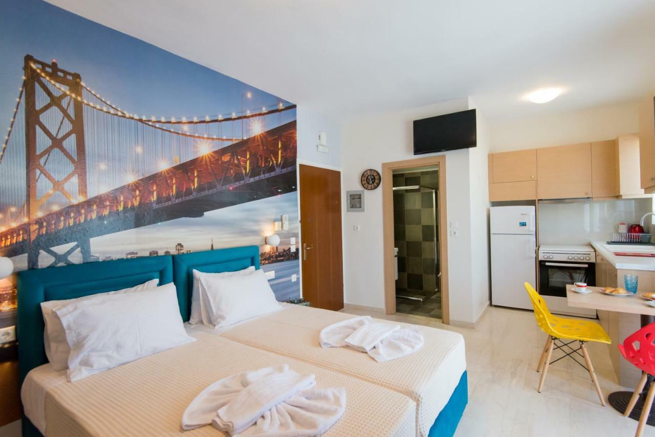 Christina'S Luxury Apartment 레팀노 외부 사진